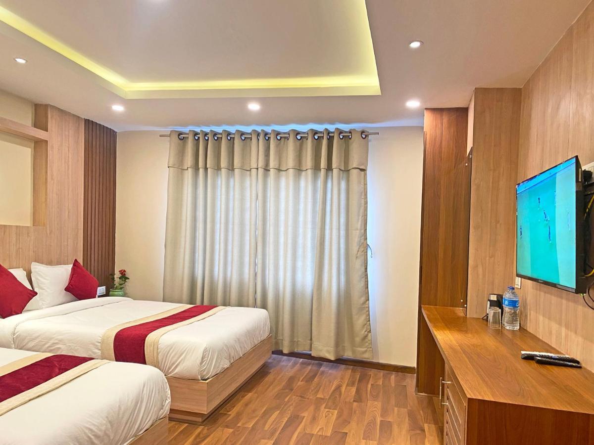 Hotel Nilakantha Pvt. Ltd Kathmandu Exterior foto