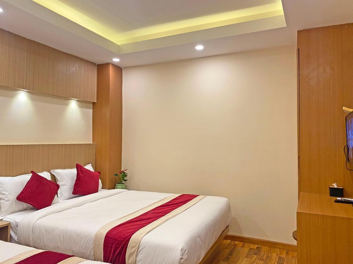 Hotel Nilakantha Pvt. Ltd Kathmandu Exterior foto