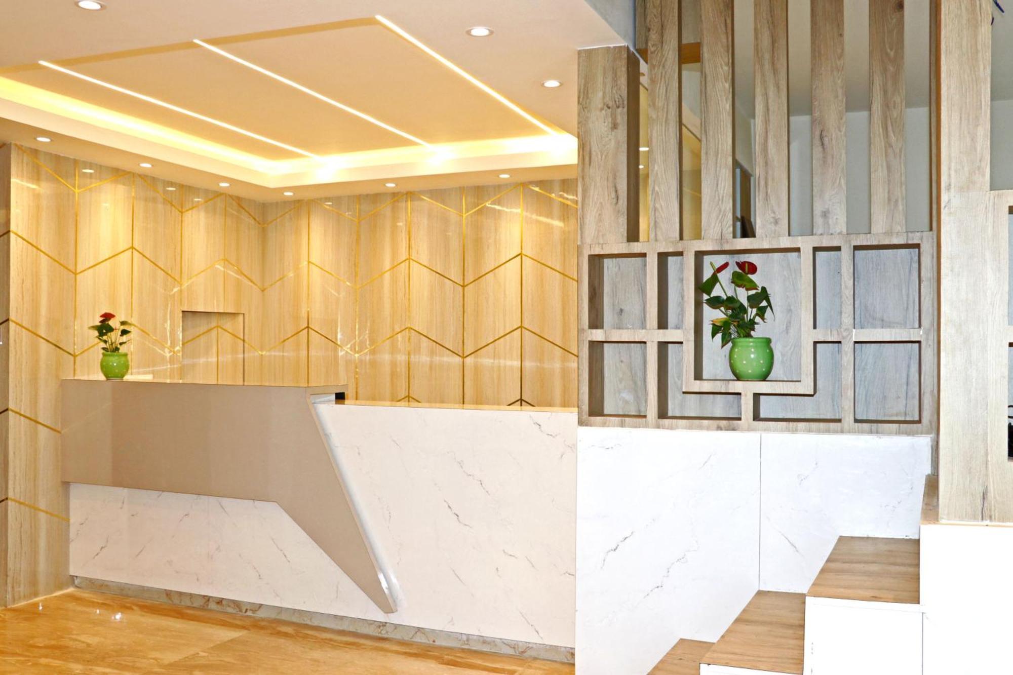 Hotel Nilakantha Pvt. Ltd Kathmandu Exterior foto