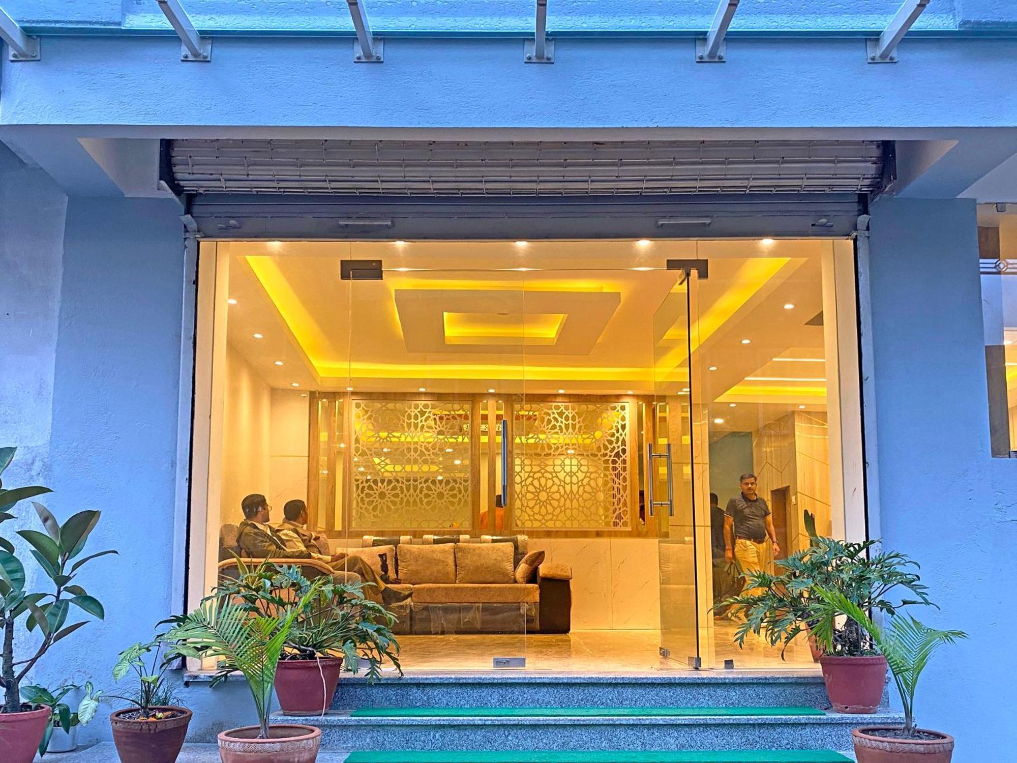 Hotel Nilakantha Pvt. Ltd Kathmandu Exterior foto