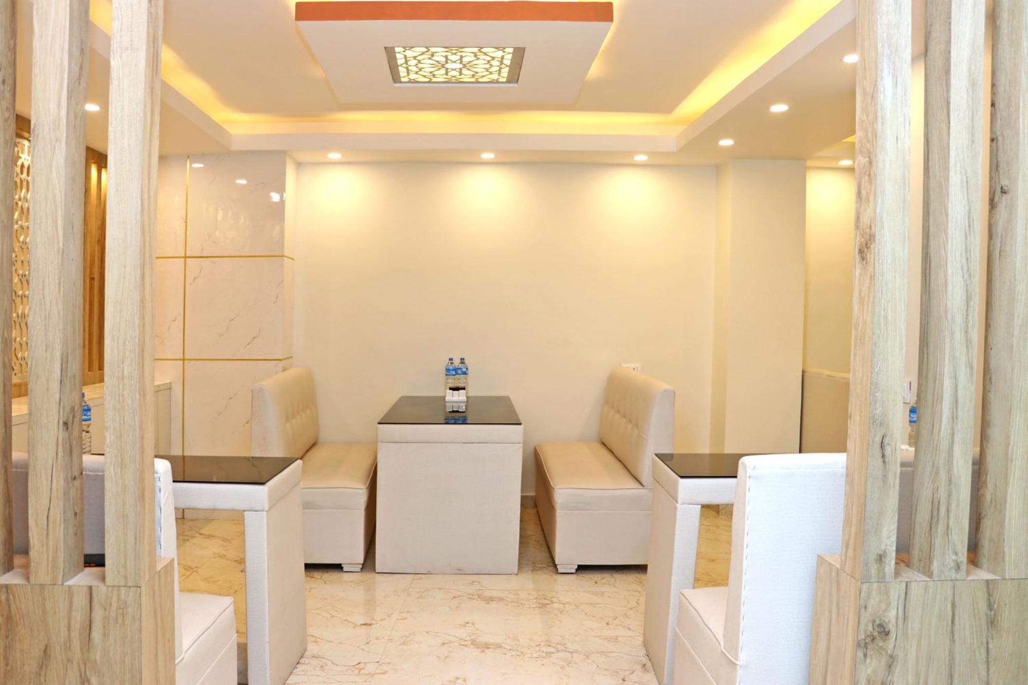 Hotel Nilakantha Pvt. Ltd Kathmandu Exterior foto